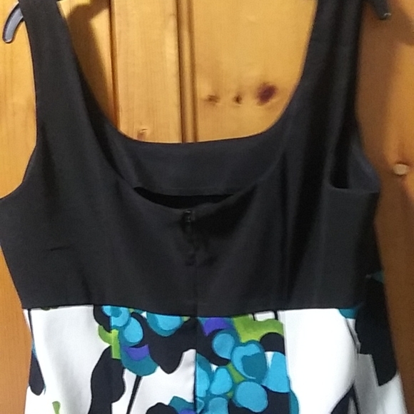 Dress sz12 sleeveless scoop neck ,lower scoop back fitted waist Brand Dressbarn - Picture 5 of 6